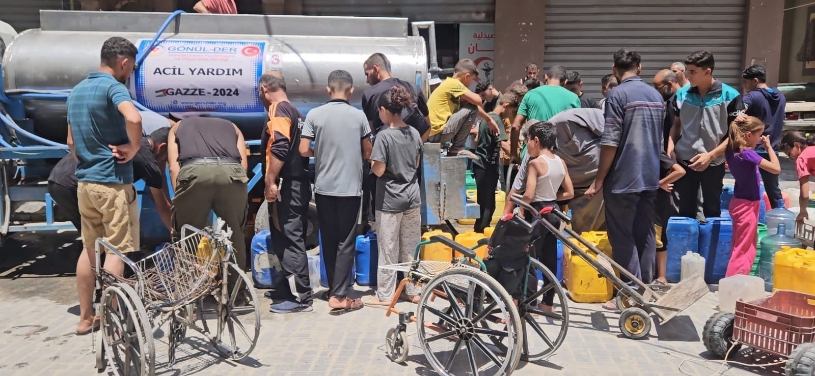 GAZZE İÇME SUYU DAĞITIMI